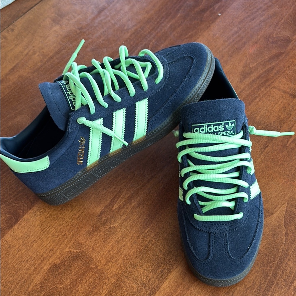 Adidas Spezial Navy and Green Sneakers - LIKE NEW CONDITION!!